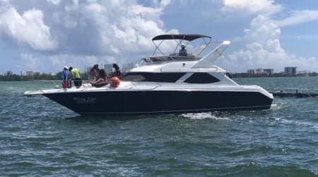 Tour 2 Hours Ray Flybridge 46ft - Cancun