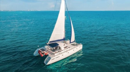 MARMAJUA CATAMARAN 42 FT