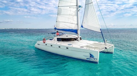 4 VENTS CATAMARAN 43 FT