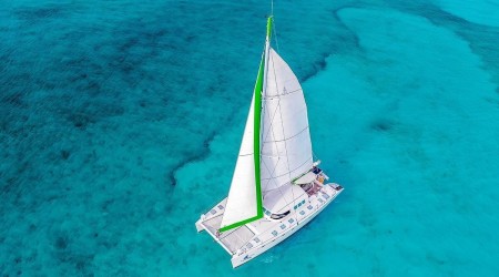 TIARÉ CATAMARAN 55 FT