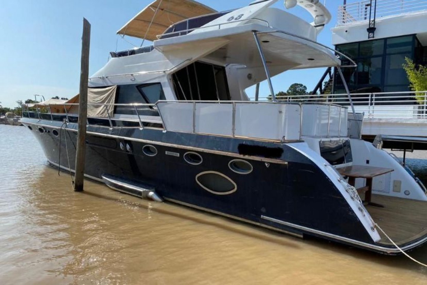 Boat Image