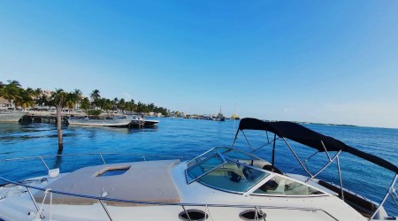 Sea Ray 28 tours to Isla Mujeres and in Cancun 