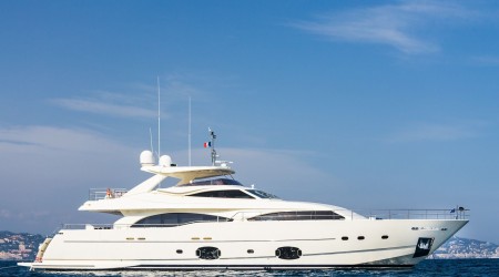 FERRETI LUXURY EXPERIENCE IN FRENCH RIVIERA