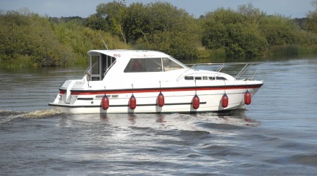 SILVER STREAM ADVENTURE  IN IRELAND 