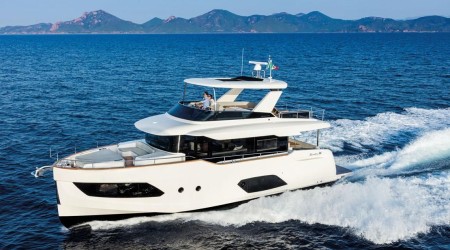 Motor Yachts Azimut 60 Fly